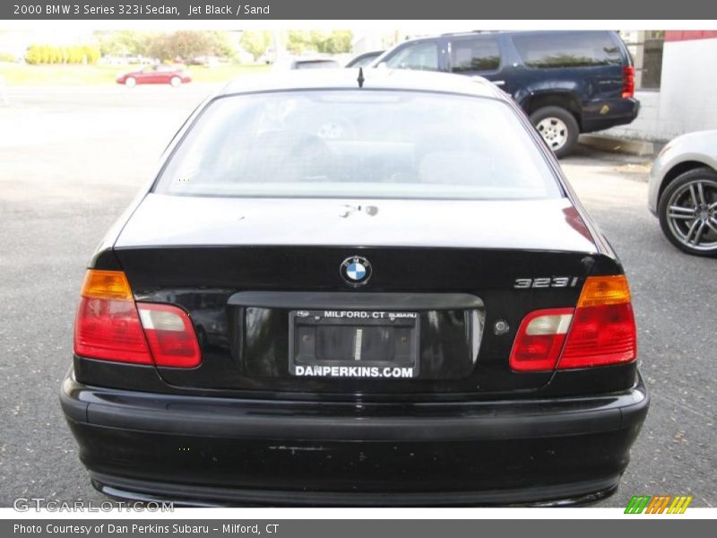 Jet Black / Sand 2000 BMW 3 Series 323i Sedan