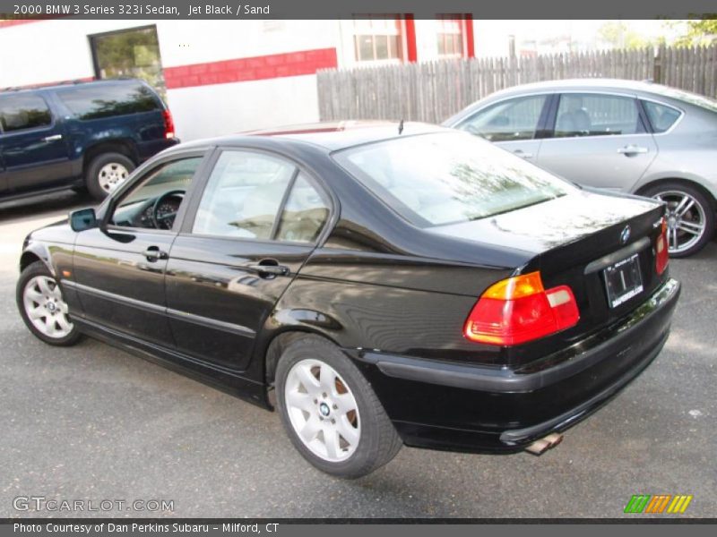 Jet Black / Sand 2000 BMW 3 Series 323i Sedan