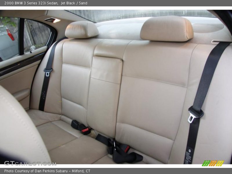 Jet Black / Sand 2000 BMW 3 Series 323i Sedan