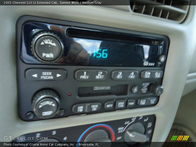 Controls of 2003 S10 LS Extended Cab