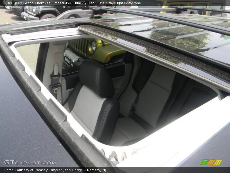 Black / Dark Slate Gray/Light Graystone 2008 Jeep Grand Cherokee Limited 4x4