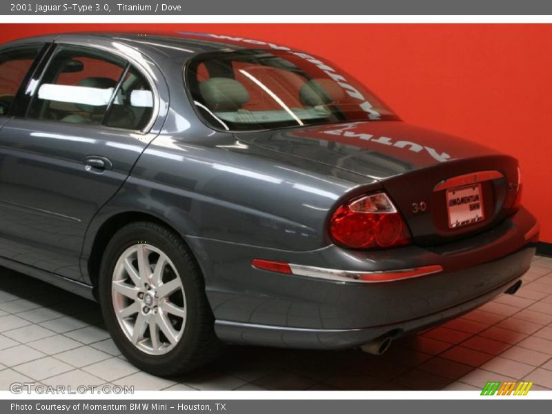 Titanium / Dove 2001 Jaguar S-Type 3.0