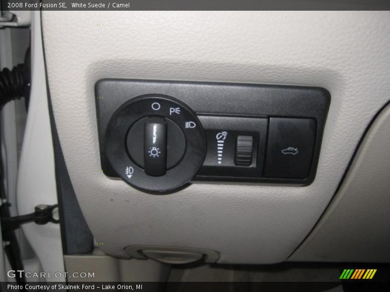 White Suede / Camel 2008 Ford Fusion SE
