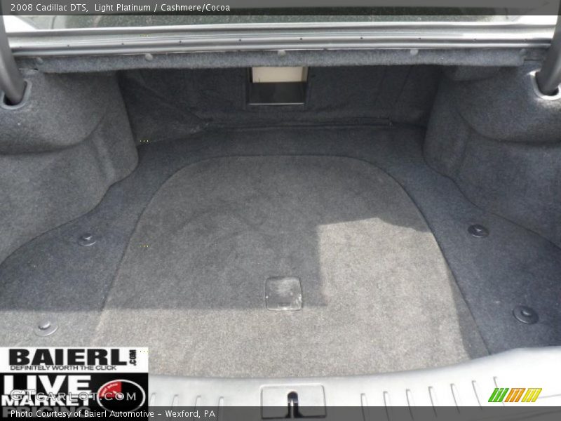 Light Platinum / Cashmere/Cocoa 2008 Cadillac DTS