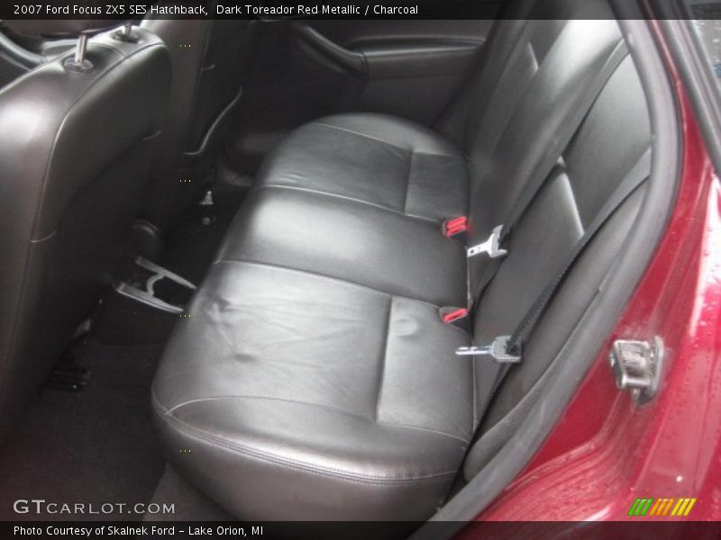  2007 Focus ZX5 SES Hatchback Charcoal Interior