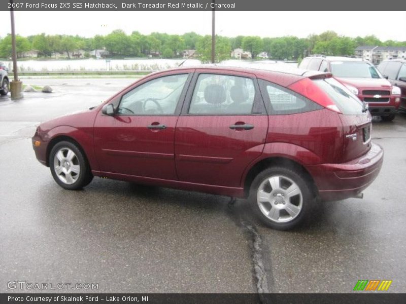  2007 Focus ZX5 SES Hatchback Dark Toreador Red Metallic