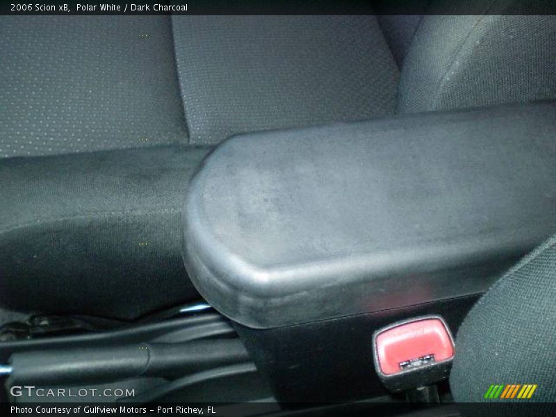 Polar White / Dark Charcoal 2006 Scion xB