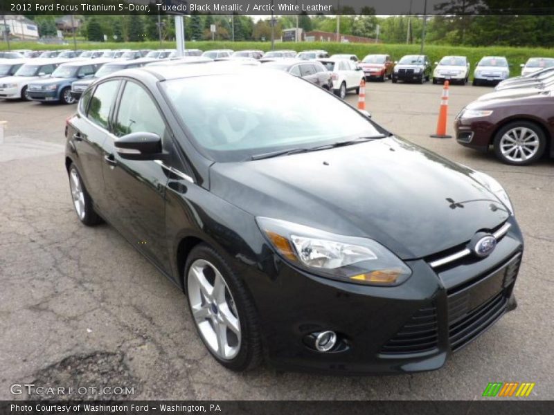 Front 3/4 View of 2012 Focus Titanium 5-Door