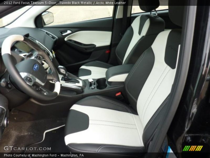  2012 Focus Titanium 5-Door Arctic White Leather Interior