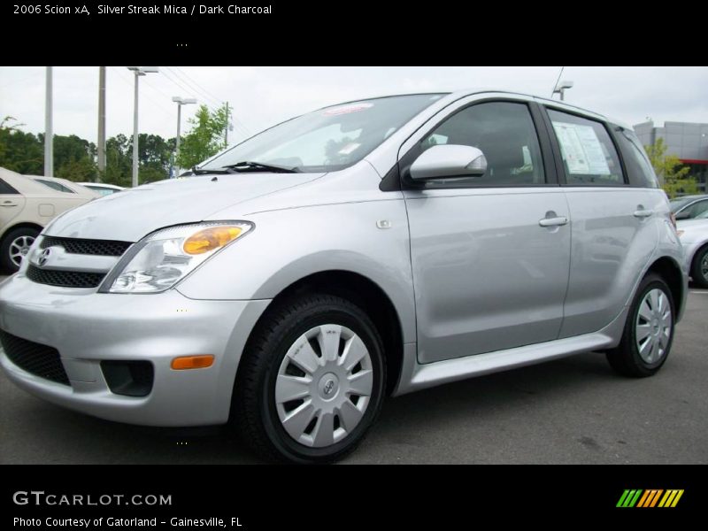 Silver Streak Mica / Dark Charcoal 2006 Scion xA