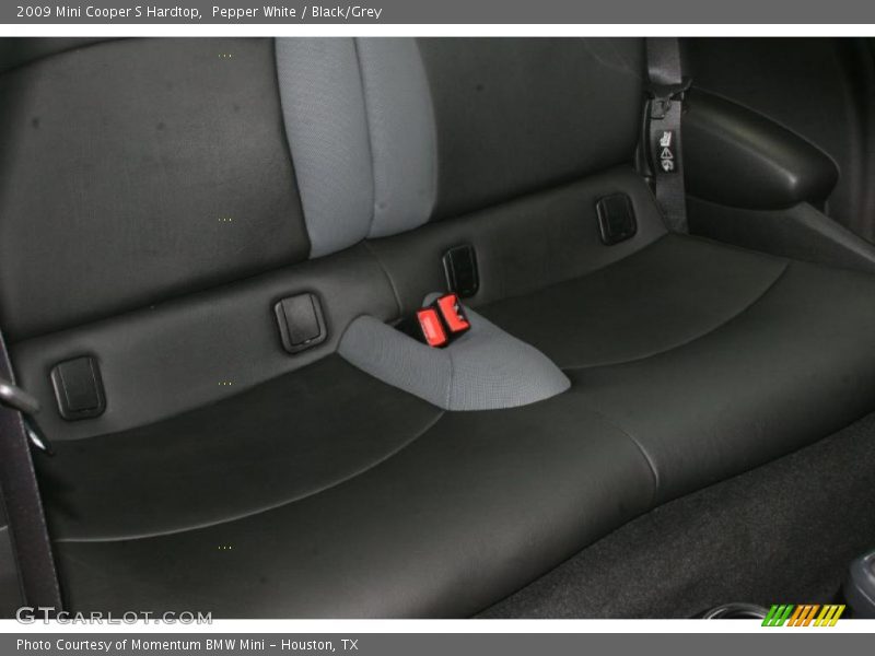 Pepper White / Black/Grey 2009 Mini Cooper S Hardtop