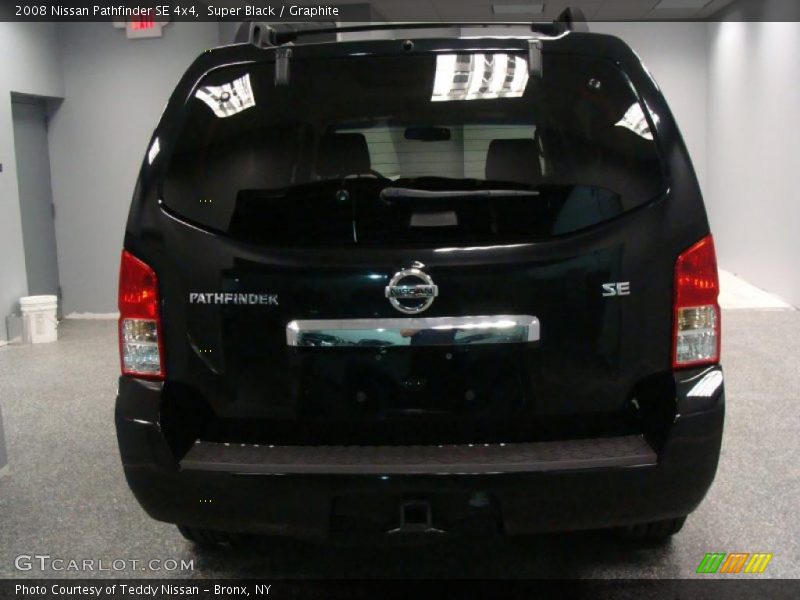 Super Black / Graphite 2008 Nissan Pathfinder SE 4x4