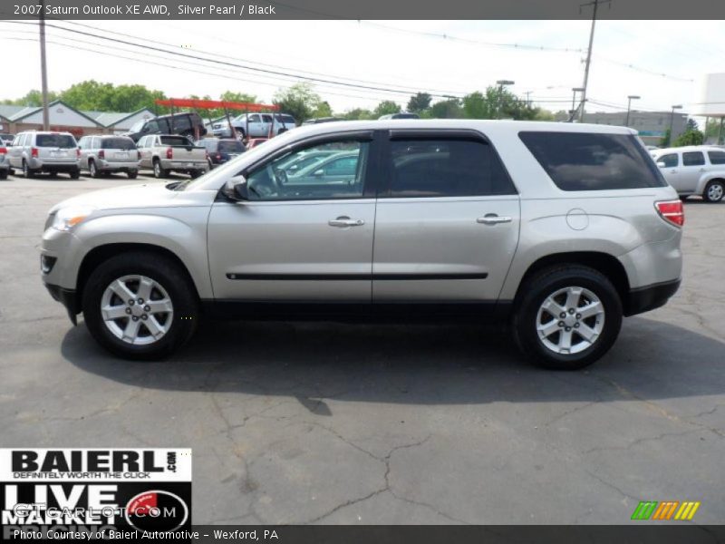 Silver Pearl / Black 2007 Saturn Outlook XE AWD