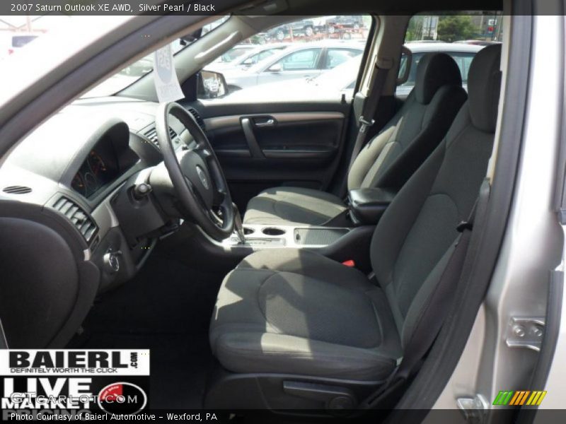 Silver Pearl / Black 2007 Saturn Outlook XE AWD