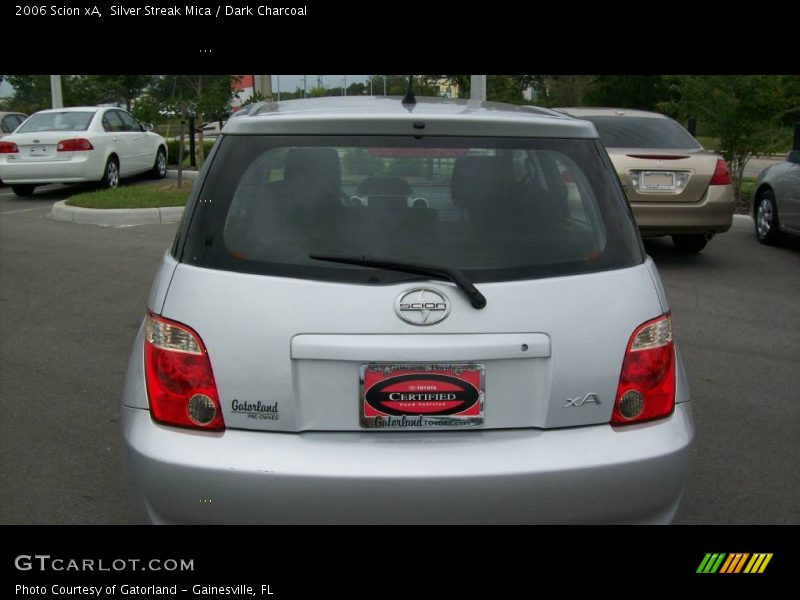 Silver Streak Mica / Dark Charcoal 2006 Scion xA