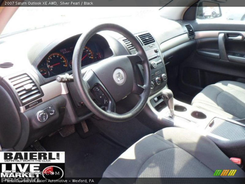 Silver Pearl / Black 2007 Saturn Outlook XE AWD