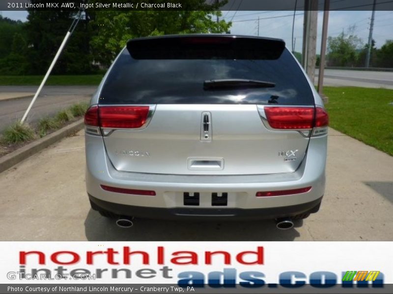 Ingot Silver Metallic / Charcoal Black 2011 Lincoln MKX AWD