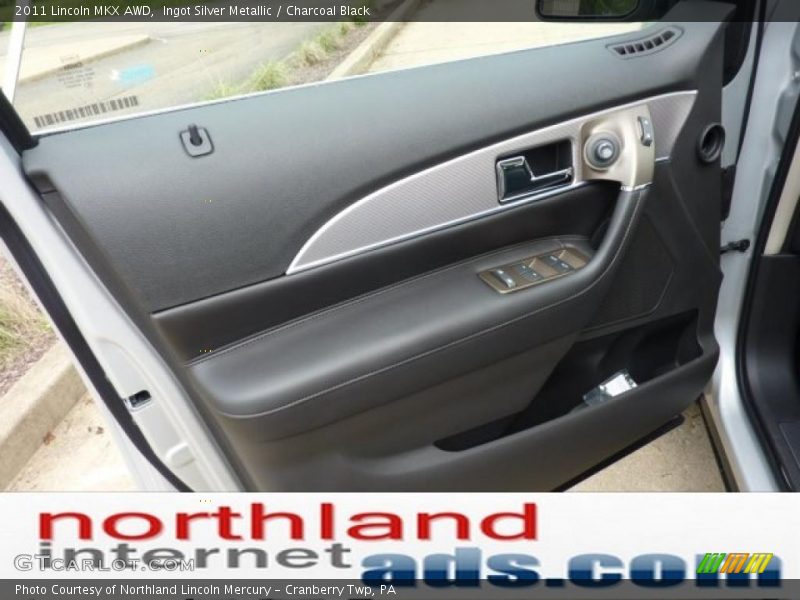Ingot Silver Metallic / Charcoal Black 2011 Lincoln MKX AWD