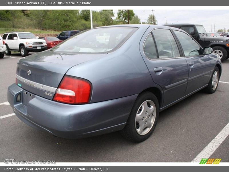 Blue Dusk Metallic / Blond 2000 Nissan Altima GXE