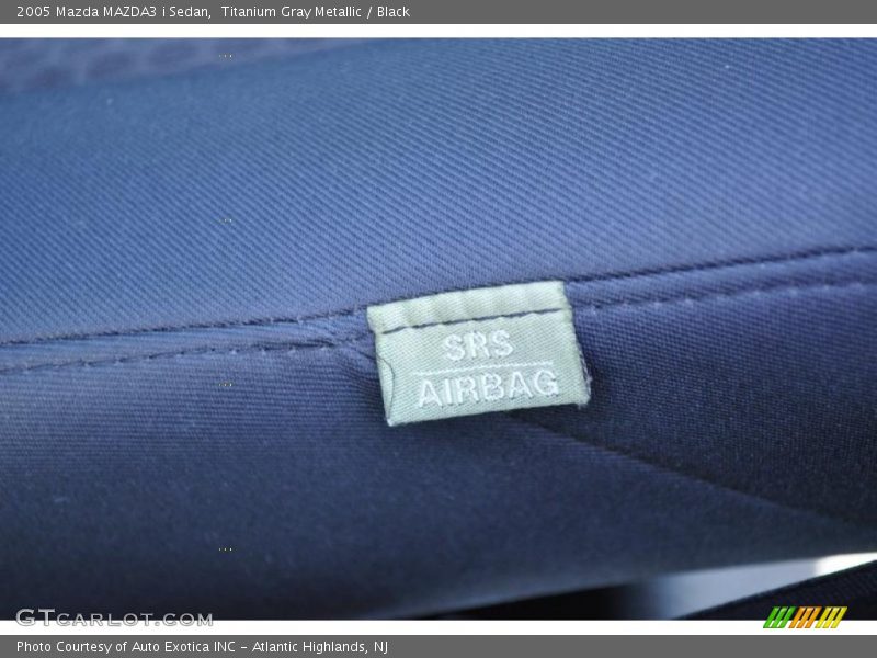Titanium Gray Metallic / Black 2005 Mazda MAZDA3 i Sedan