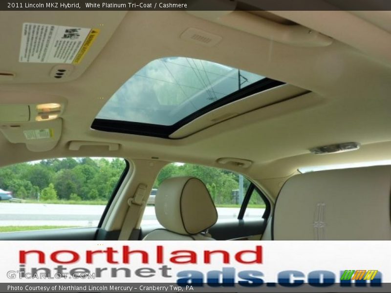 White Platinum Tri-Coat / Cashmere 2011 Lincoln MKZ Hybrid