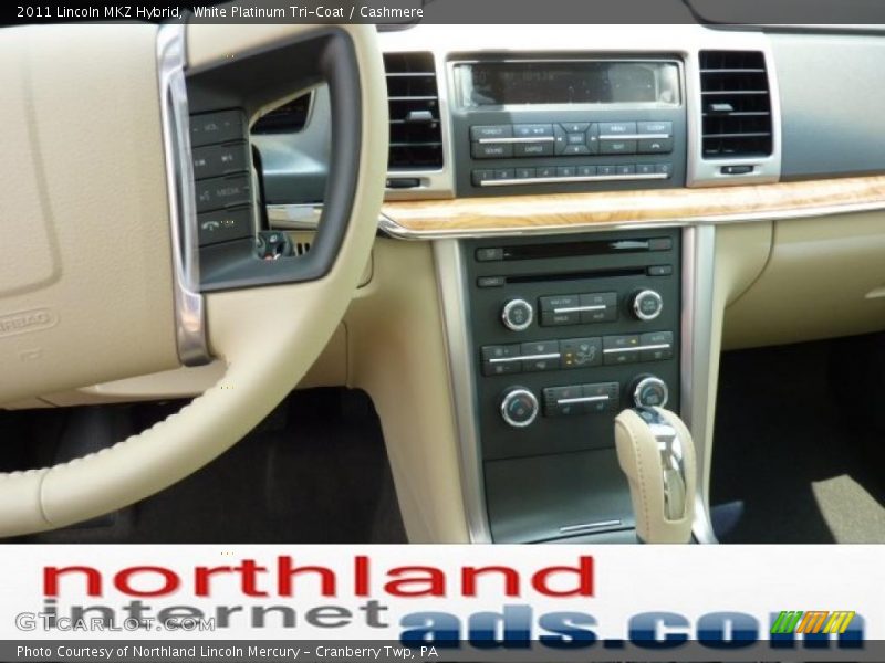 White Platinum Tri-Coat / Cashmere 2011 Lincoln MKZ Hybrid