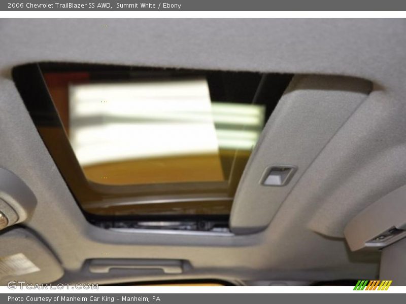 Summit White / Ebony 2006 Chevrolet TrailBlazer SS AWD