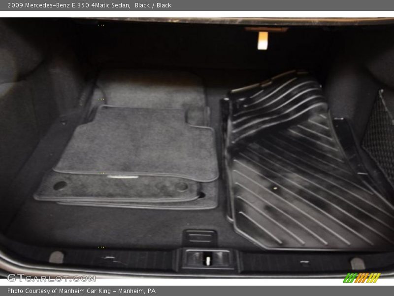 Black / Black 2009 Mercedes-Benz E 350 4Matic Sedan
