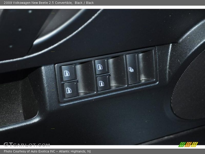 Black / Black 2009 Volkswagen New Beetle 2.5 Convertible