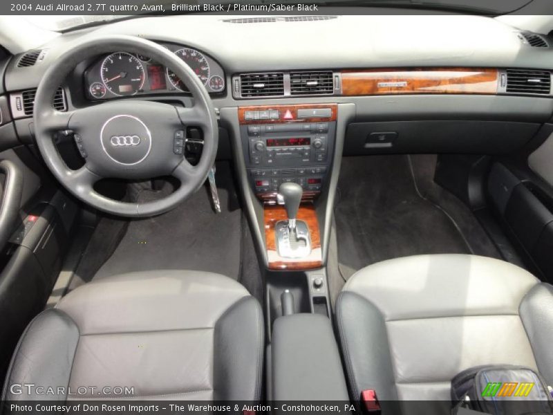 Dashboard of 2004 Allroad 2.7T quattro Avant