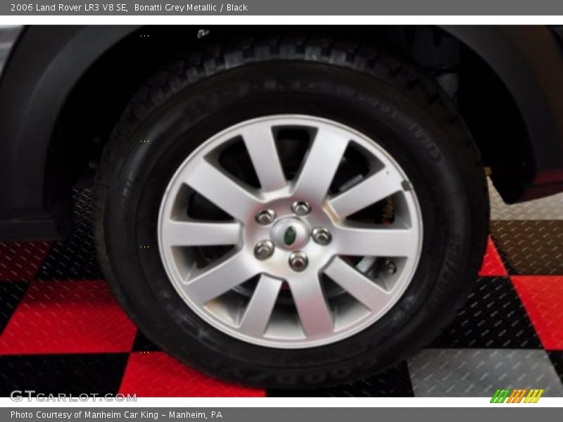 Bonatti Grey Metallic / Black 2006 Land Rover LR3 V8 SE