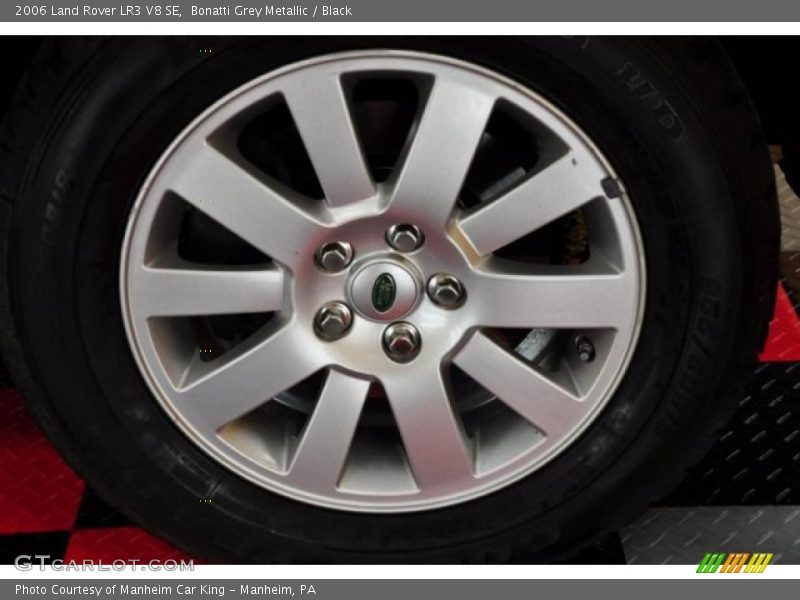 Bonatti Grey Metallic / Black 2006 Land Rover LR3 V8 SE
