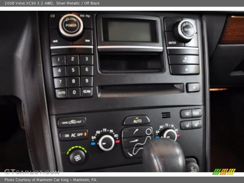 Silver Metallic / Off Black 2008 Volvo XC90 3.2 AWD