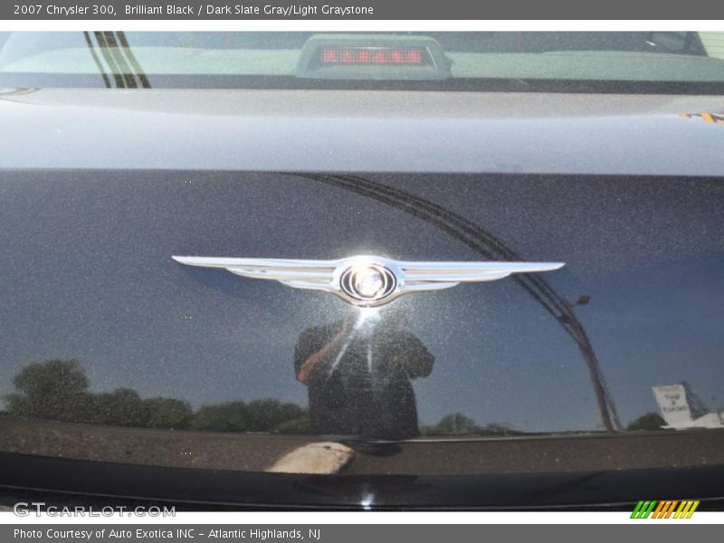 Brilliant Black / Dark Slate Gray/Light Graystone 2007 Chrysler 300