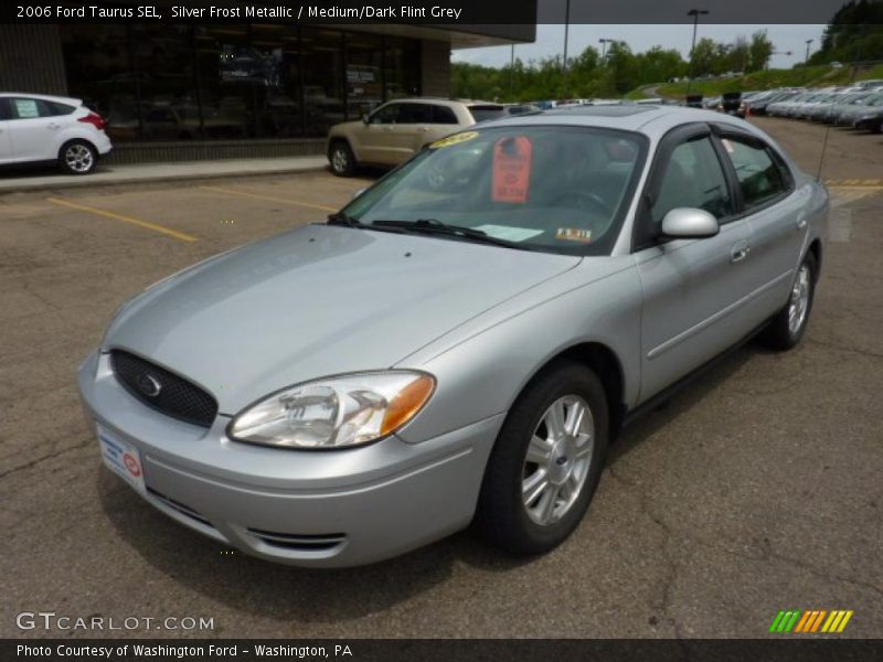 Silver Frost Metallic / Medium/Dark Flint Grey 2006 Ford Taurus SEL