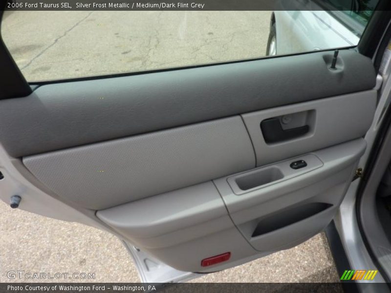 Silver Frost Metallic / Medium/Dark Flint Grey 2006 Ford Taurus SEL
