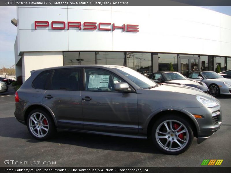 Meteor Grey Metallic / Black/Black Alcantara 2010 Porsche Cayenne GTS