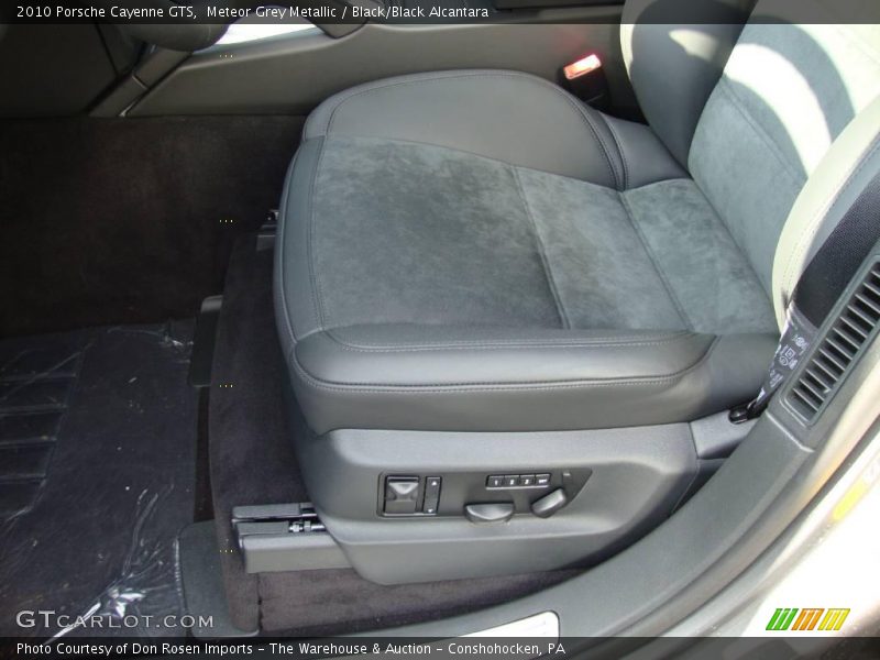 Meteor Grey Metallic / Black/Black Alcantara 2010 Porsche Cayenne GTS