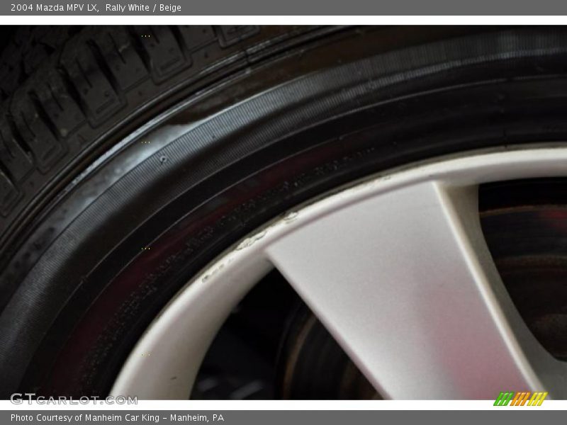 Rally White / Beige 2004 Mazda MPV LX
