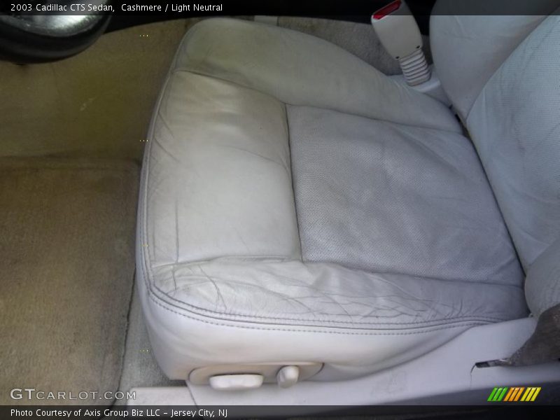 Cashmere / Light Neutral 2003 Cadillac CTS Sedan