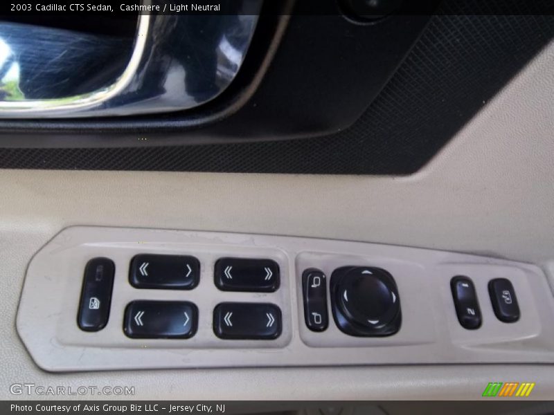 Cashmere / Light Neutral 2003 Cadillac CTS Sedan