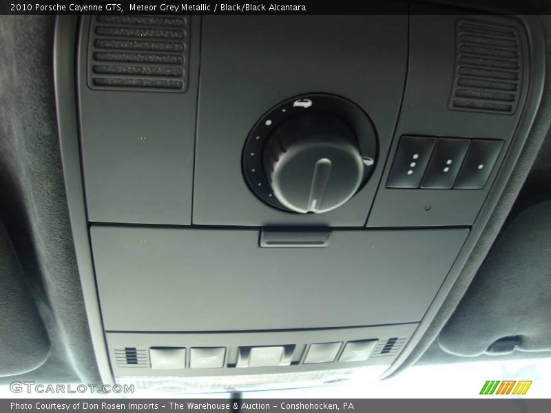 Meteor Grey Metallic / Black/Black Alcantara 2010 Porsche Cayenne GTS