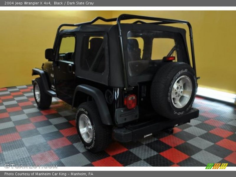 Black / Dark Slate Gray 2004 Jeep Wrangler X 4x4