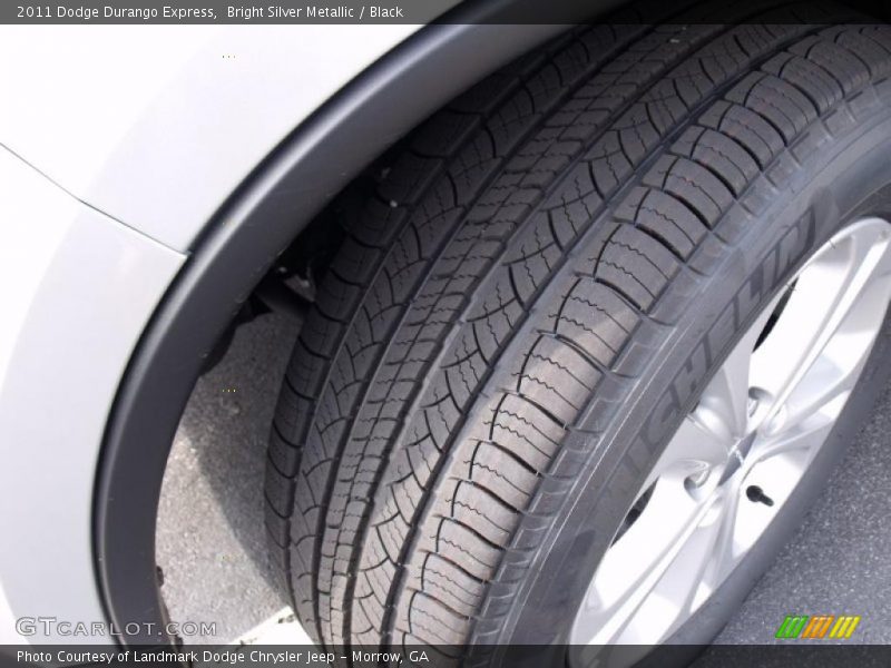 Bright Silver Metallic / Black 2011 Dodge Durango Express