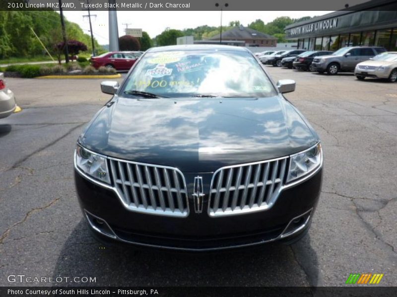 Tuxedo Black Metallic / Dark Charcoal 2010 Lincoln MKZ AWD