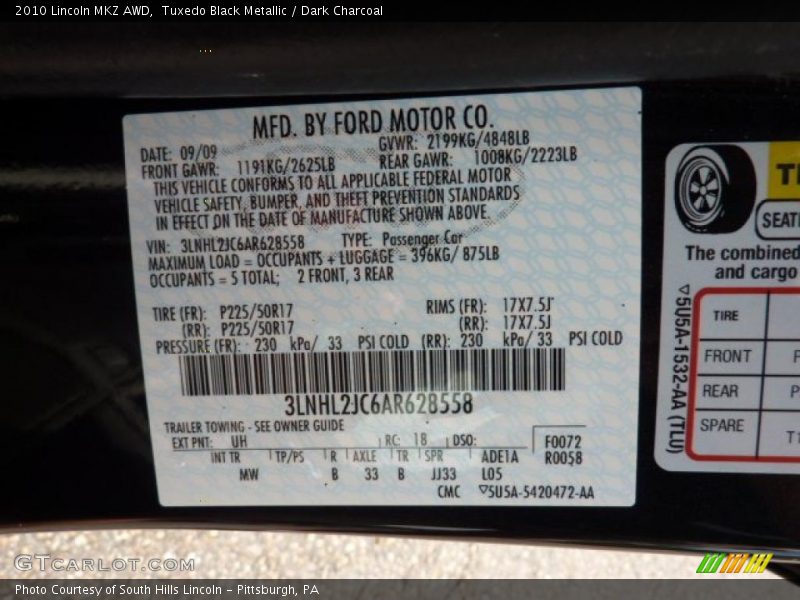 Tuxedo Black Metallic / Dark Charcoal 2010 Lincoln MKZ AWD