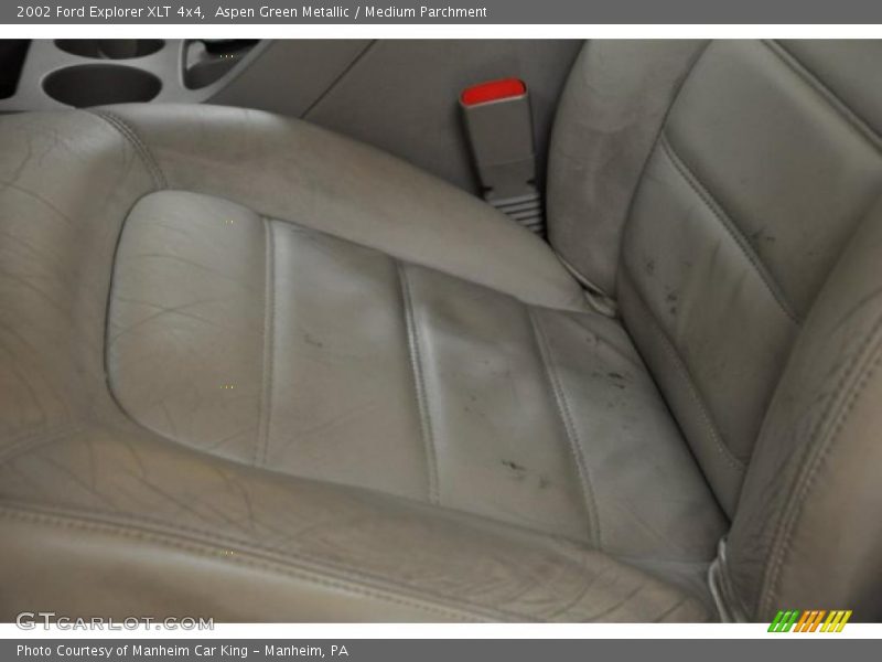 Aspen Green Metallic / Medium Parchment 2002 Ford Explorer XLT 4x4