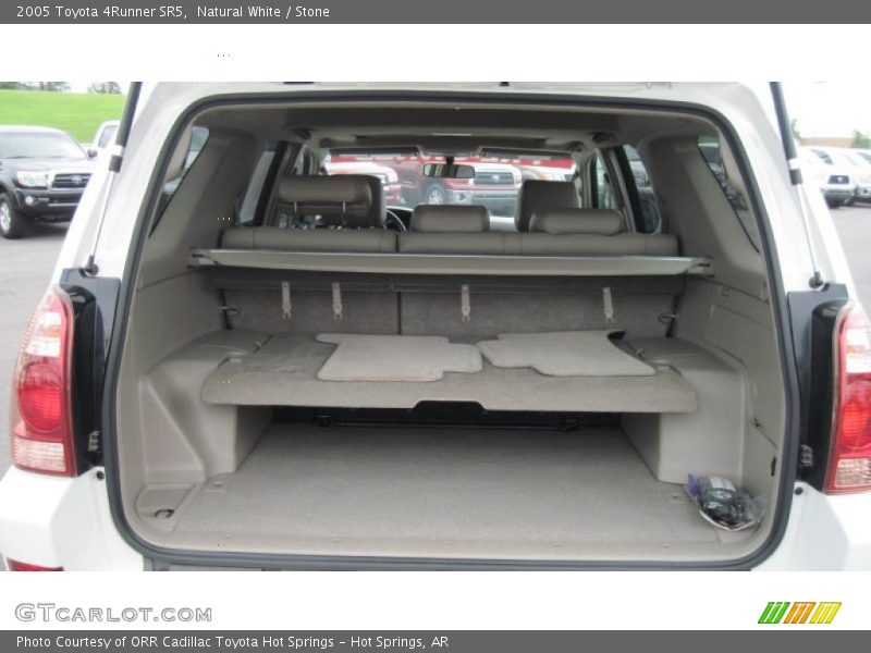 Natural White / Stone 2005 Toyota 4Runner SR5