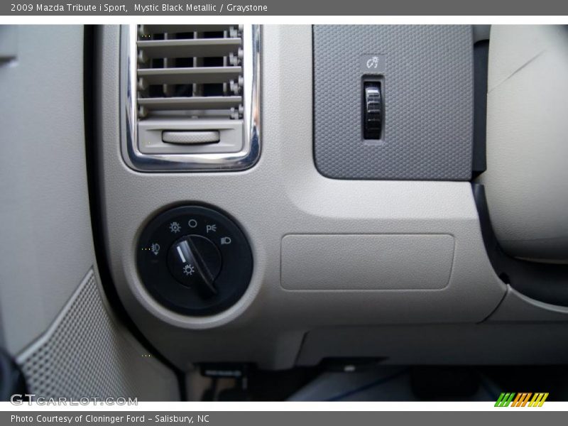 Mystic Black Metallic / Graystone 2009 Mazda Tribute i Sport
