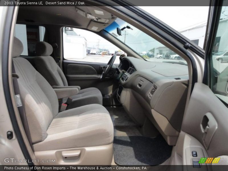 Desert Sand Mica / Oak 2003 Toyota Sienna LE